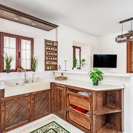 El Patio De Lazaro By Interhome Fuengirola