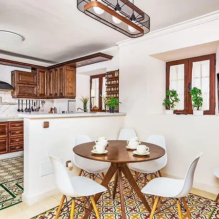 度假居 El Patio De Lazaro By Interhome *