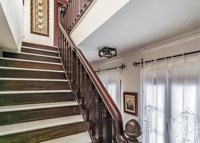 El Patio De Lazaro By Interhome