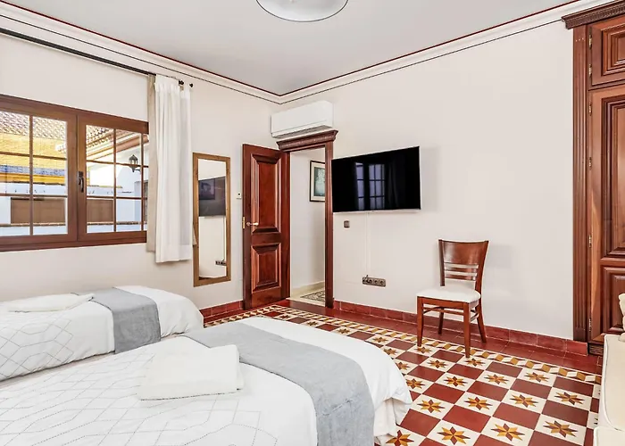 El Patio De Lazaro By Interhome Дом отдыха