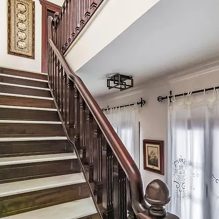 El Patio De Lazaro By Interhome